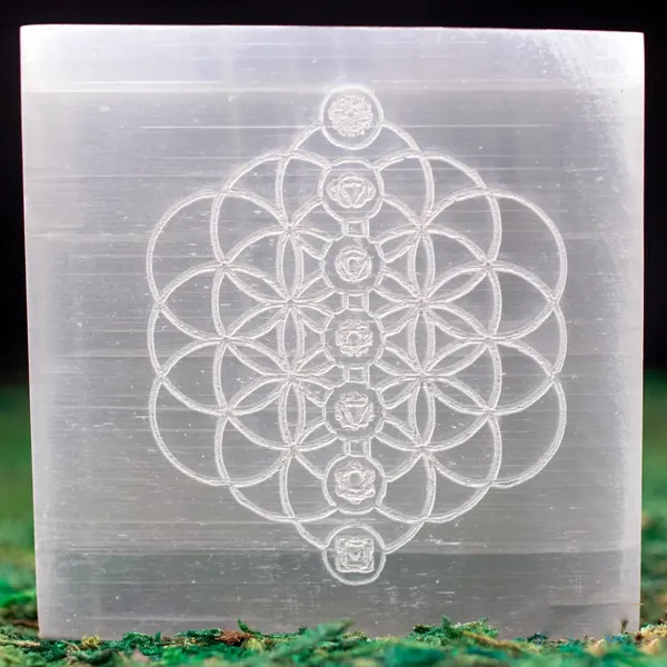 Selenite_Plate_7_Chakra_Square_Shape_(3_inch)