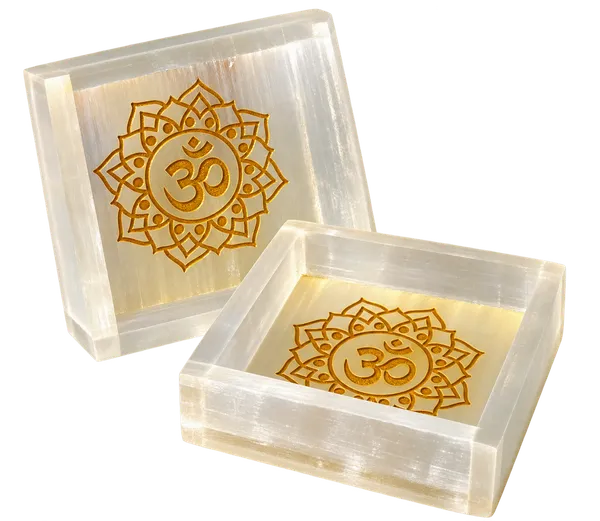 Selenite_Charging_Box_with_Om_Mandala_–_Spiritual_Cleansing_&_Sacred_Décor
