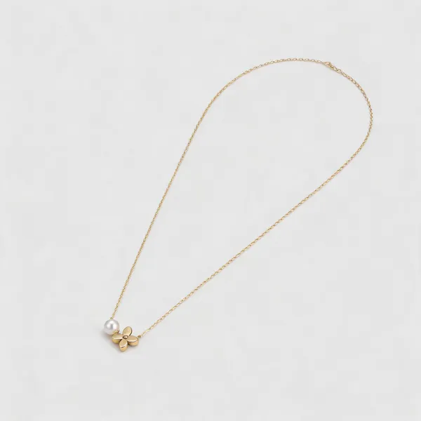 Gold_Stainless_Steel_Floral_Pendant_Necklace_For_Women