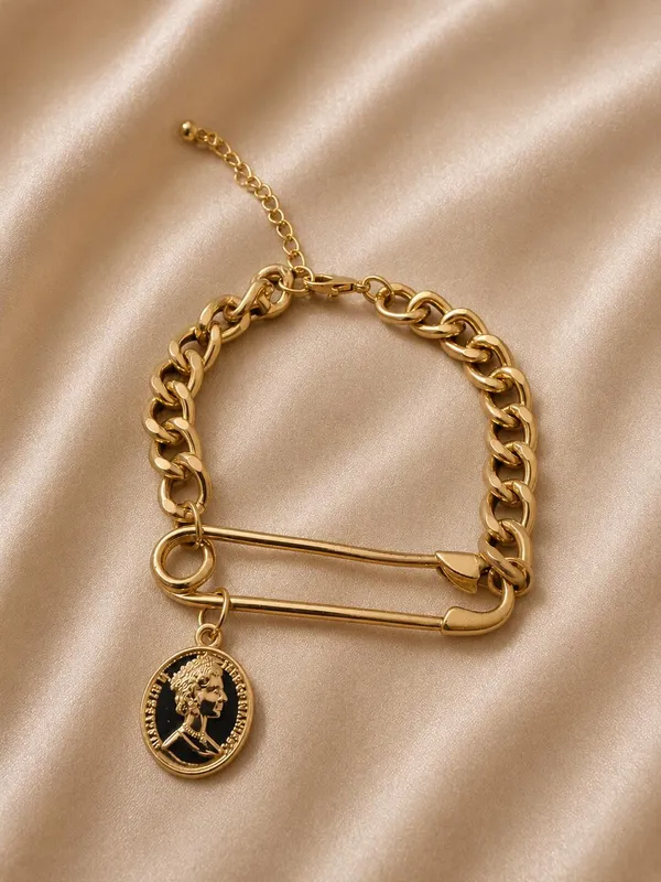 Gold_Tone_Safety_Pin_Charm_Necklace