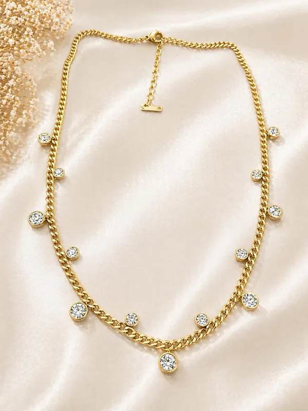 Gold_Tone_Crystal_Pendant_Necklace_For_Women