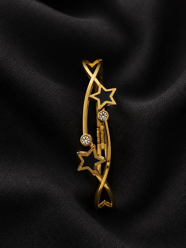 Gold_Tone_Star_Design_Bracelet_for_Women