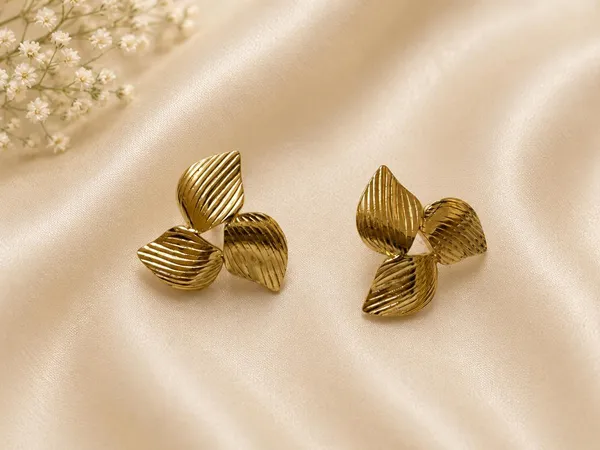 Gold_Tone_Textured_Floral_Stud_Earrings_for_Women