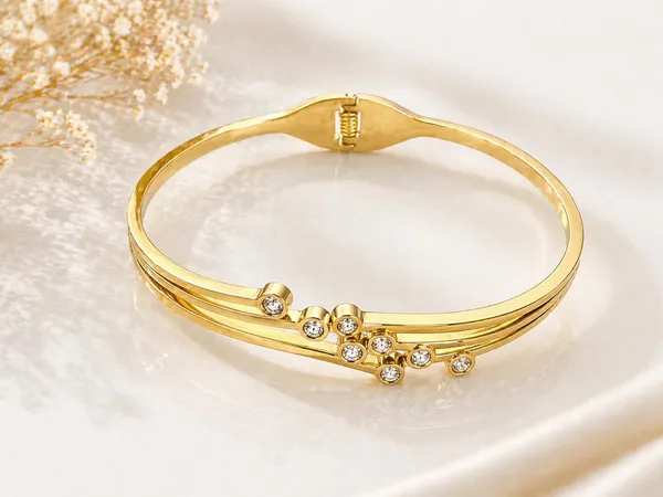 Gold-Tone_Metal_Bracelet_Bangle_for_Women