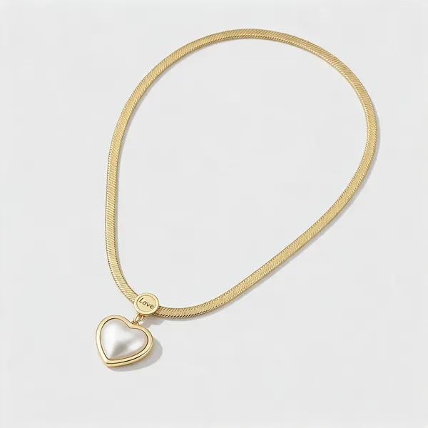 Gold_Stainless_Steel_Heart_Pendant_Necklace_For_Women