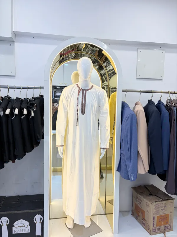 White_Al_Aseel_Omani_Thobe_For_Men