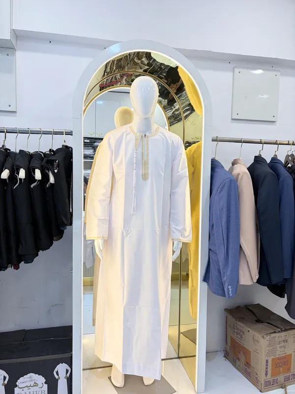White_Rwatussafa_Omani_Thobe_For_Men