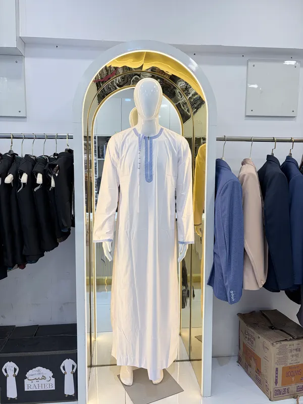 White_Al_Aseel_Omani_Thobe_Jubba_For_Men