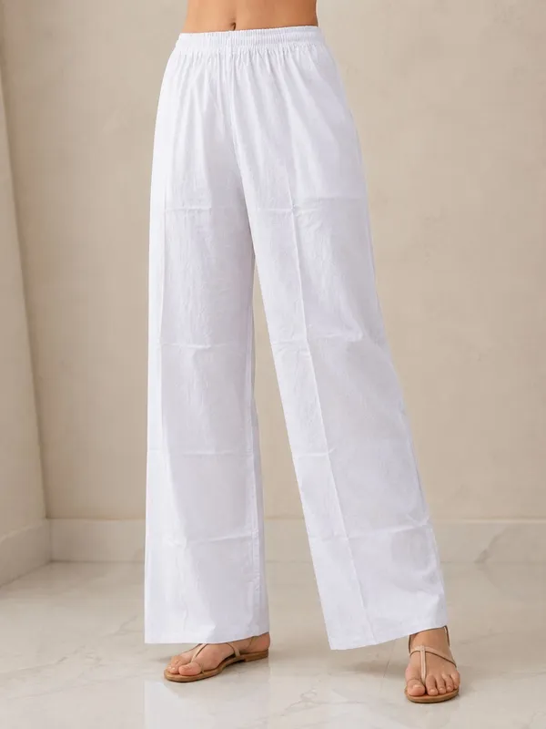 avasthita_Comfort_Fit_Women_White_Trousers