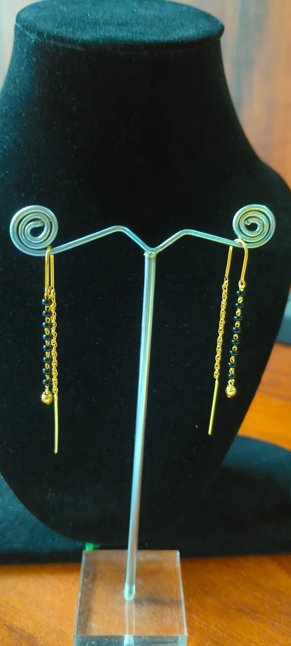 925_silver_22k_gold_plated_black_beads_threader_Drop_Earrings
