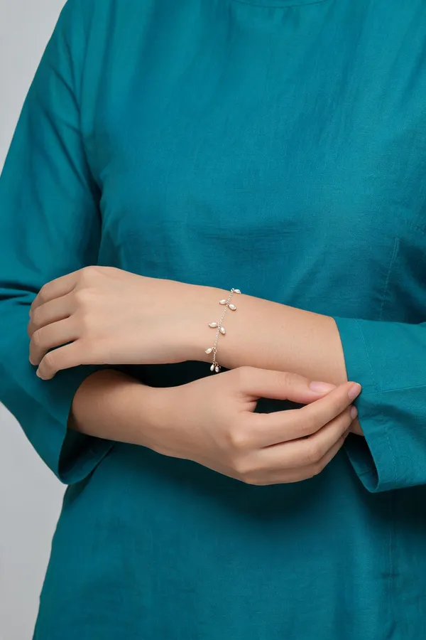 Silver_Sterling_Silver_Pearl_Charm_Bracelet_For_Women