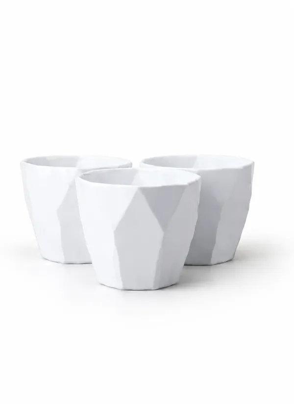 Set_of_3_White_8_Inch_Plastic_Decorative_Pot