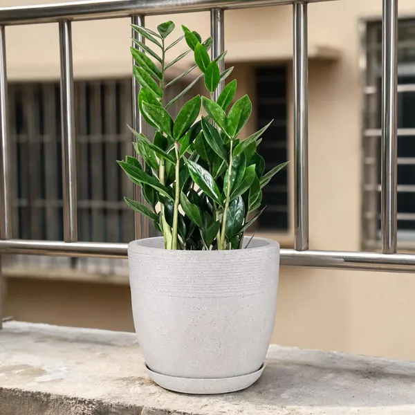 10_Inch_25_Cm_Roto_Moulded_Flower_Pot_With_Tray_White_Marble