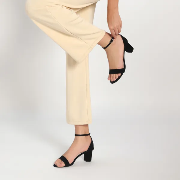 Women's_Open_Toe_Luxe_Velvet_Ankle_Strap_Chunky_Block_Heels