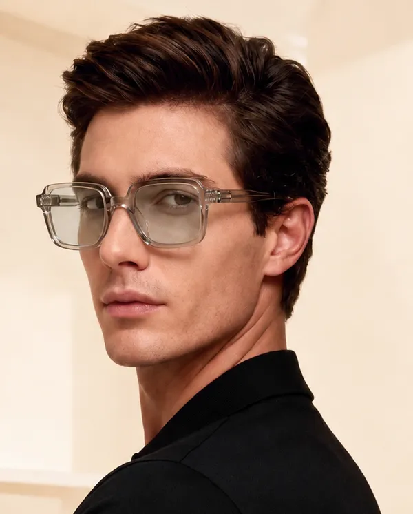 Transparent_Brown_Oversized_Rectangular_PHOTOCHROMIC_Sunglasses_For_Unisex