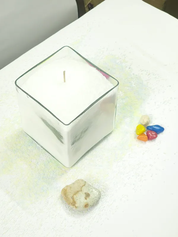 Sindhu_Candle_Holder