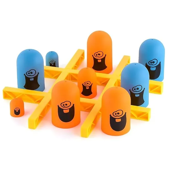 Gobble_Strategy_Board_Game_With_Blue_And_Orange_Gobblers