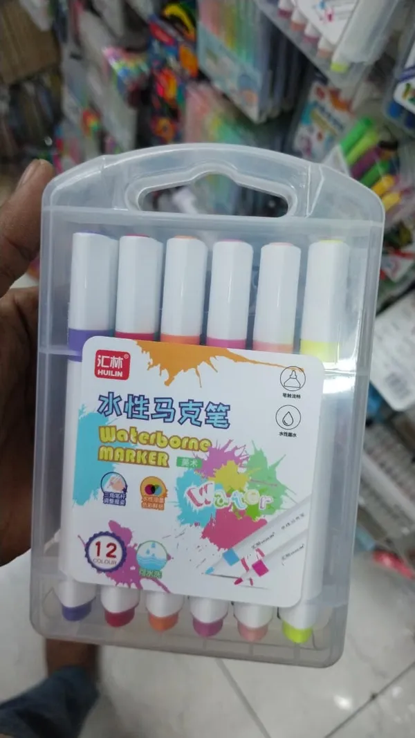 Acrylic_Magic_Markers_12_Colour_Set