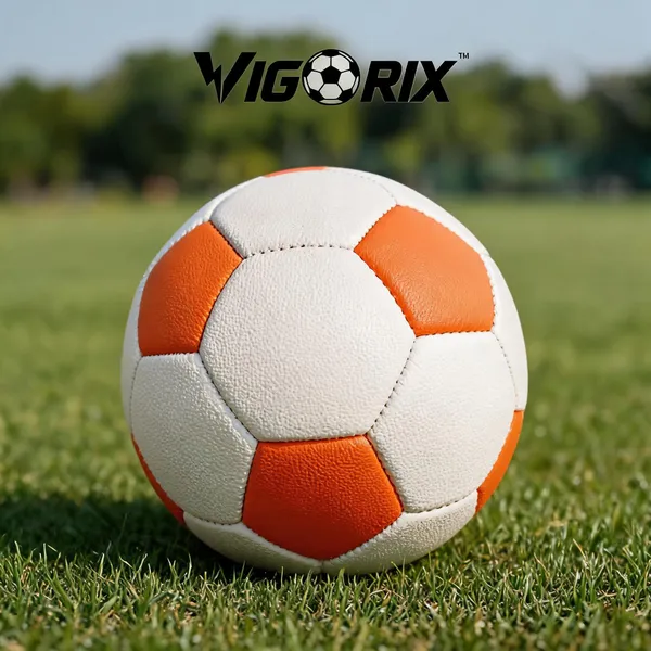 White_Pu_Synthetic_Leather_And_Rubber_Bladder_Football_For_Football,_Practice,_Outdoor_Sports