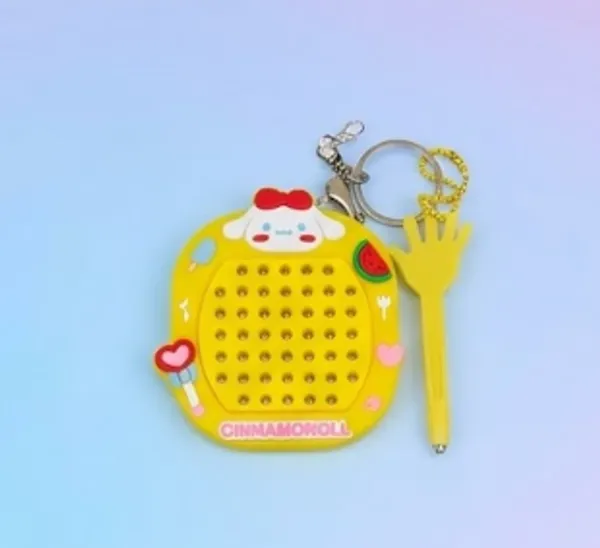 Multicolor_Magnetic_Maze_Game_Keychain_for_Kids
