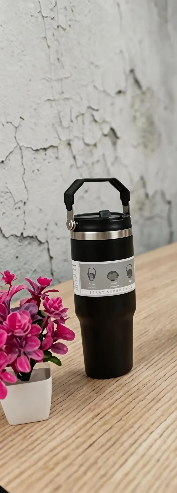 Black_Stainless_Steel_And_Plastic_Lid_Tumbler_For_Hot/Cold_Beverage_Storage,_Travel