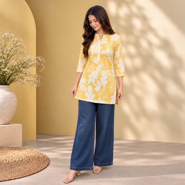 Yellow_Bamboo_Silk_Floral_Print_Short_Top_For_Women