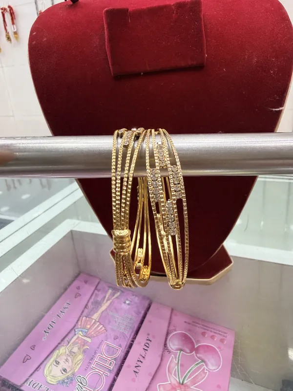 Gold_Metal_Alloy_Textured_Embellished_Stacked_Bangle_For_Women