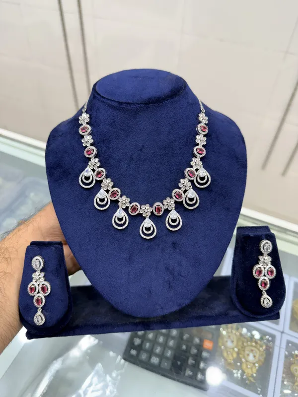 Silver_Metal_Alloy_Pink_Stone_Floral_Necklace_Set_For_Women