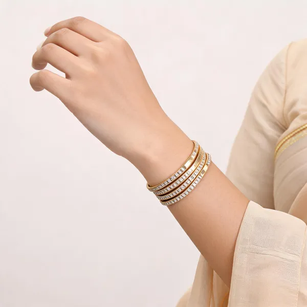 Gold_Metal_Alloy_Clear_Stone_Studded_Stacked_Bangle_For_Women
