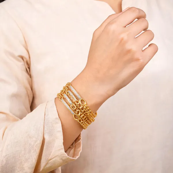 Gold_Metal_Alloy_Geometric_Textured_Stacked_Bangle_Set_For_Women