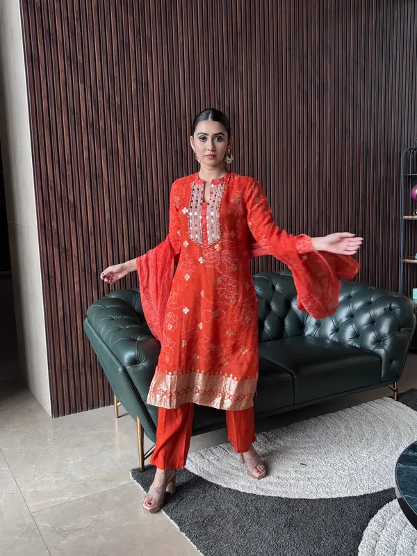 Rust_Kurti_Set_With_Mirror_Work