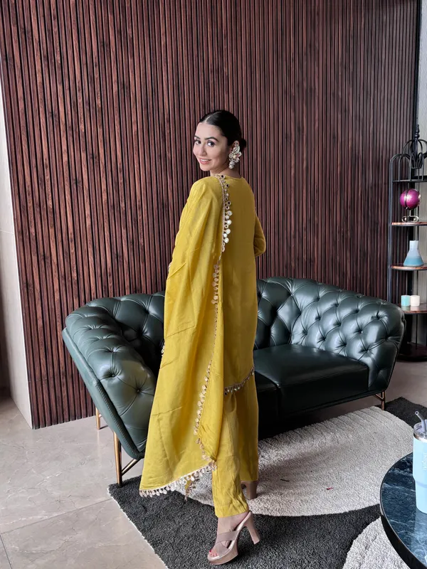 Yellow_Knee_Length_Suit_Set