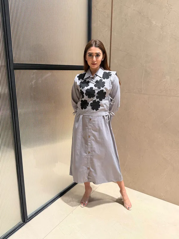 Grey_Bloom_A_Lime_Dress