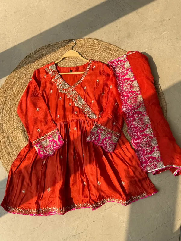Gulnoor_Set_Red