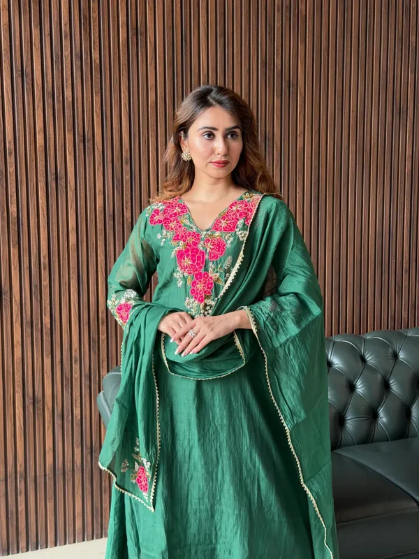 Emerald_Noor_Set