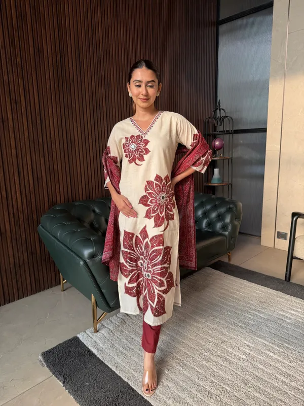 Maroon_Bloom_Suit_Set