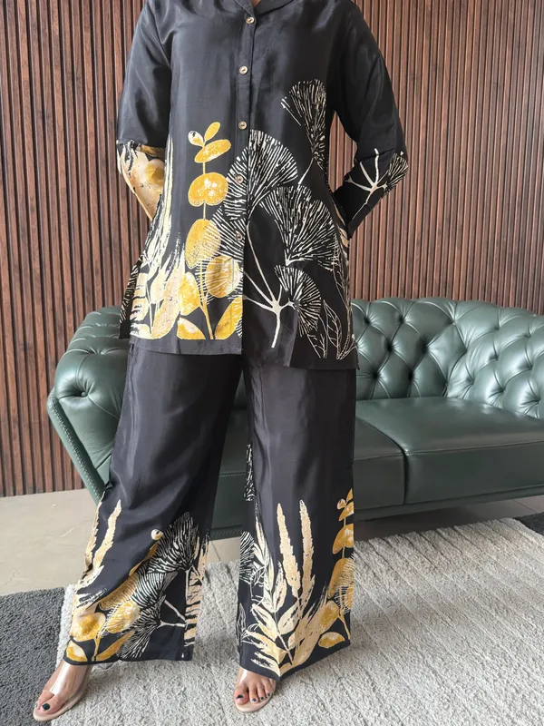 Black_Statement_Floral_Coord_Set