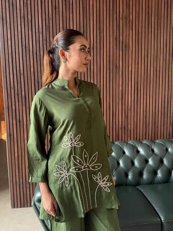 Olive_Embroidered_Coord_Set