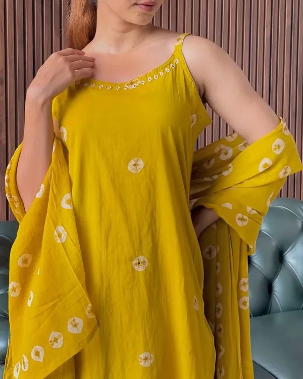 Mustard_Embroidered_Kurta_Set