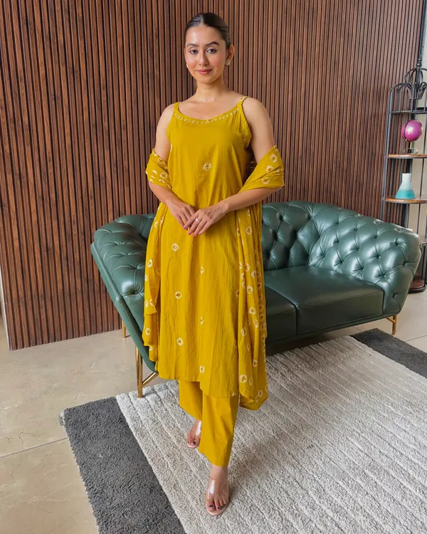 Mustard_Embroidered_Kurta_Set