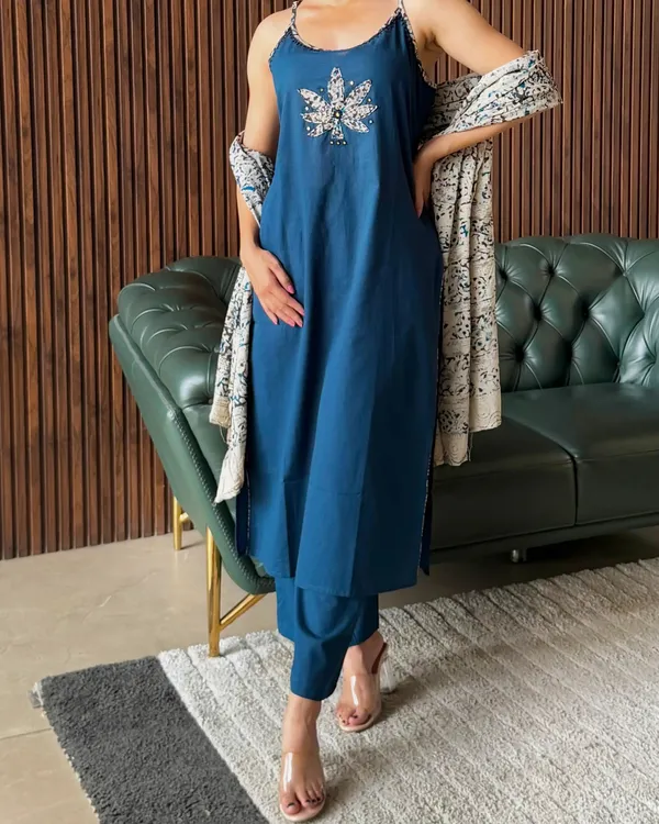 Indigo_Embellished_Kurta_Set