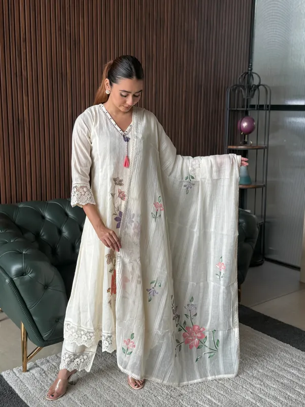 Ivory_Bloom_Handcrafted_Suit_Set