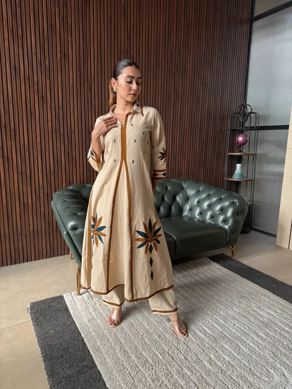 Desert_Flora_Panel_Kurta_Set