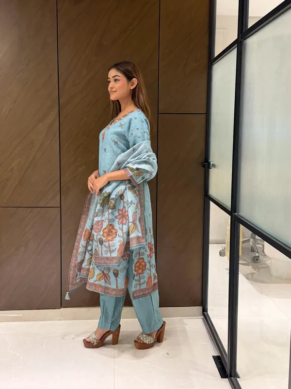 Blue_Botanical_Suit_Set