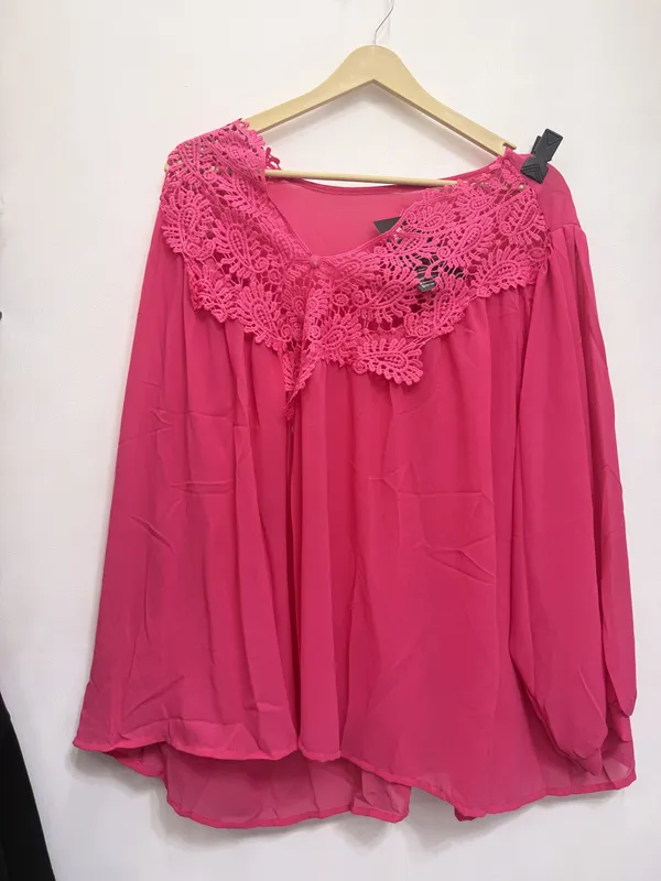 Pink_Lace_Yoke_Loose_Fit_Top_For_Women