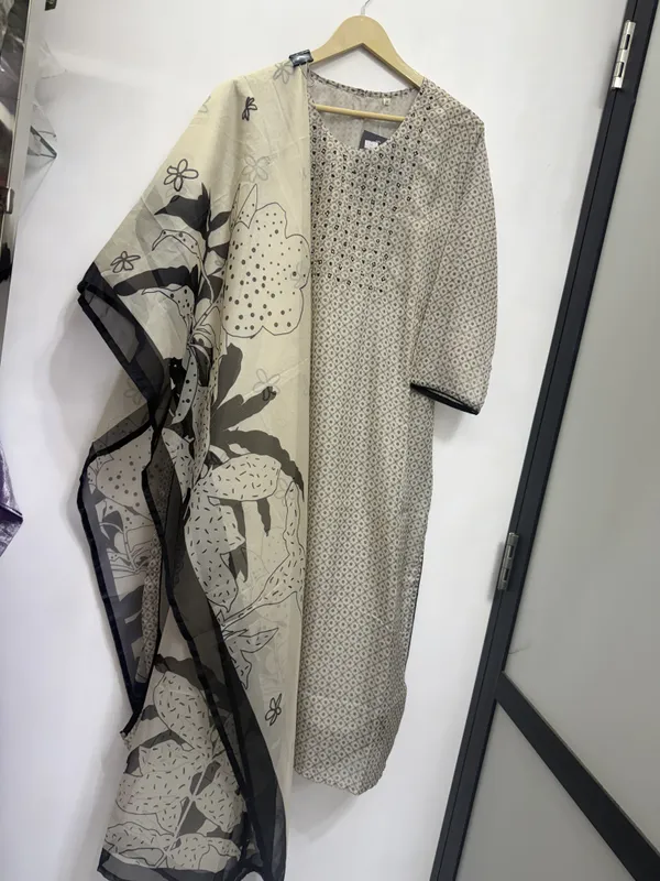 Off_White_Printed_Straight_Kurta_And_Dupatta_Set_For_Women