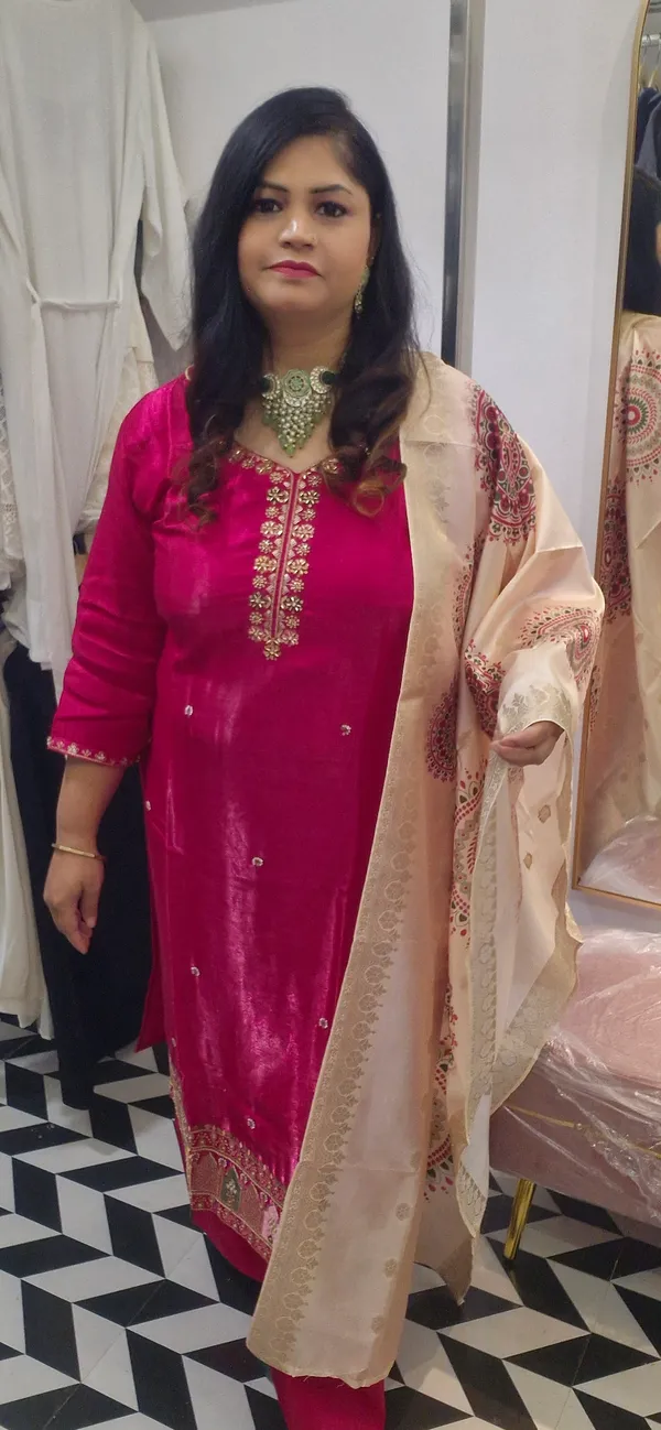 Pink_Embroidered_Kurta_Set_With_Dupatta_for_Women