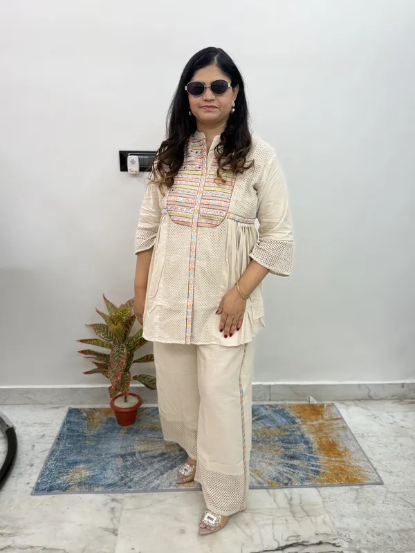 Cream_Printed_Kurta_Palazzo_Set_for_Women