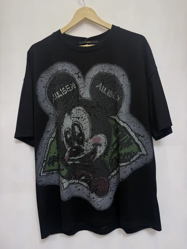 Black_Graphic_Print_Regular_Fit_T-Shirt_for_Men