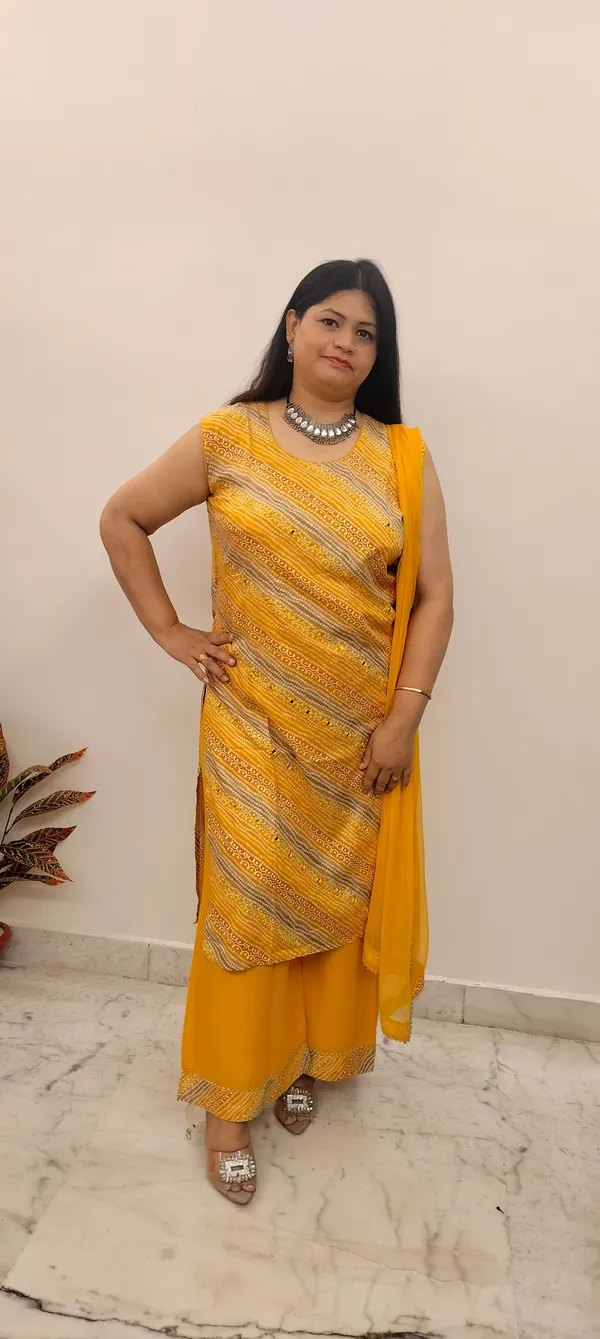 Yellow_Printed_Straight_Kurta_Set_For_Women